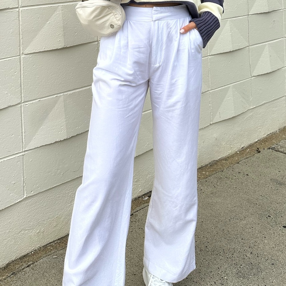 White linen pants: Isabella Pant by Steve Madden